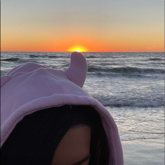 Meet your Posher, Knzi - Picture 1 of 1